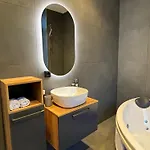 Schwentine Mit Privatem Whirlpool In Apartament *