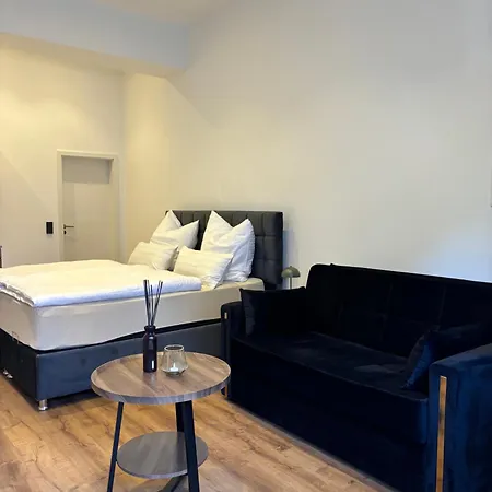 Schwentine Mit Privatem Whirlpool In *